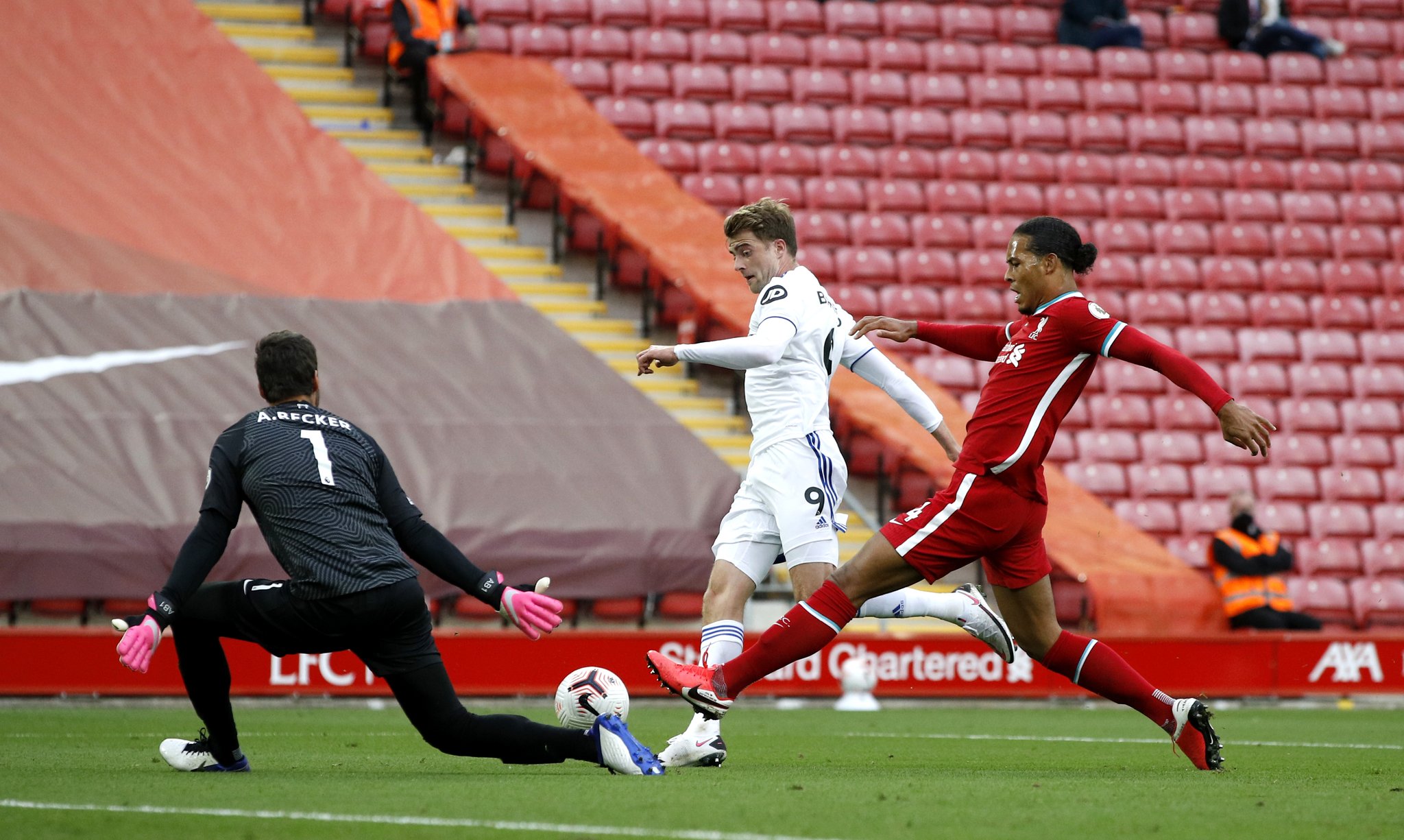 缺少足夠的 缺少足夠的